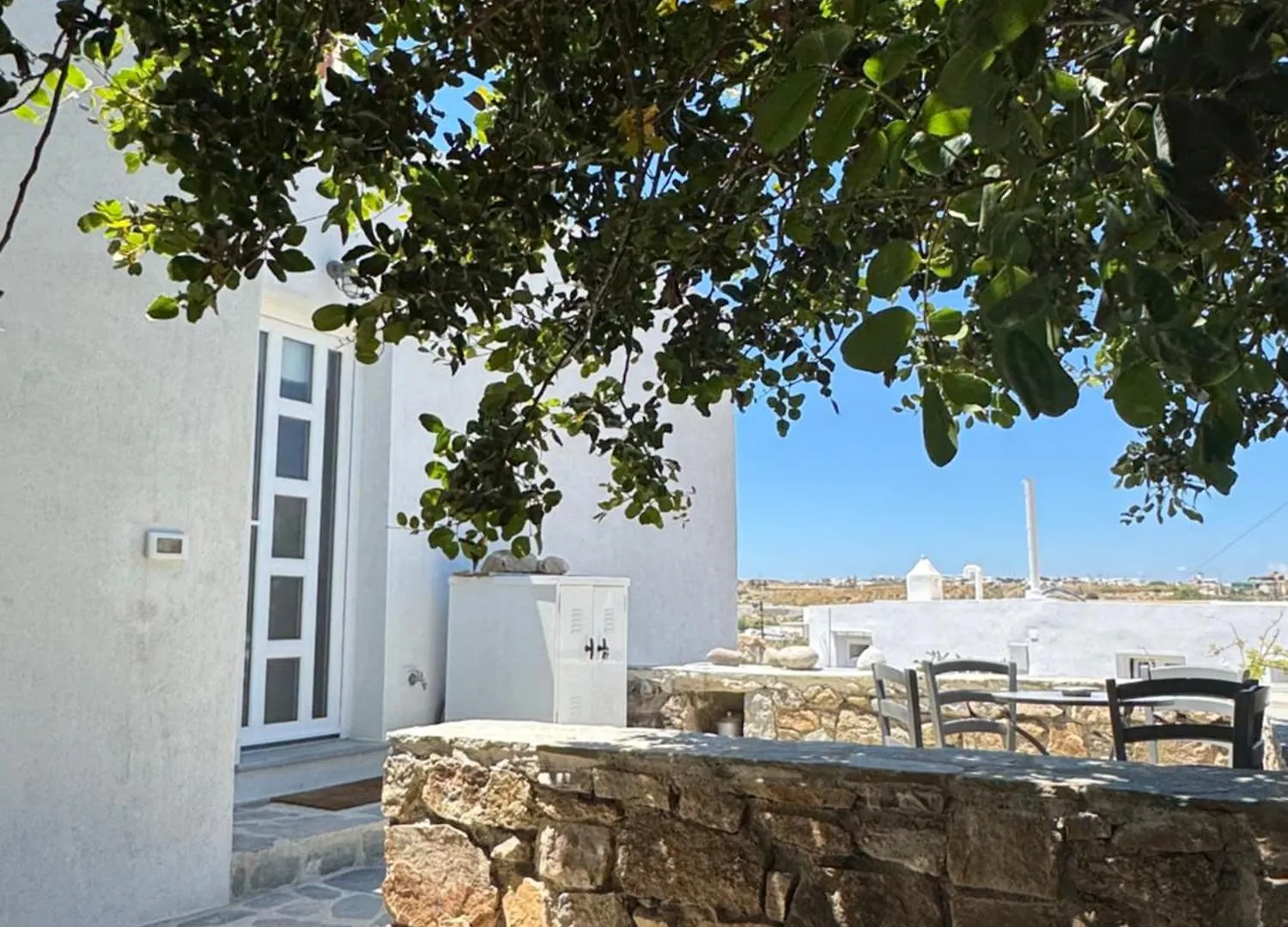 Oxalis Mykonos Apartments Plintri